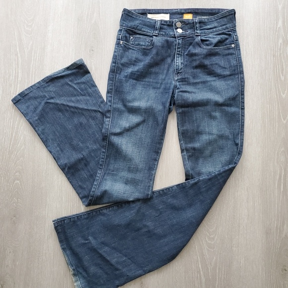 Anthropologie Denim - Pilcro Superscript High Rise Flare Jeans Size 26